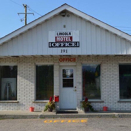 Lincoln Motel Sturgeon Falls Exterior foto