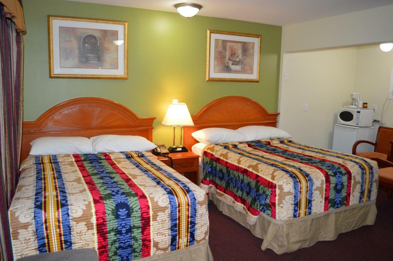 Lincoln Motel Sturgeon Falls Exterior foto